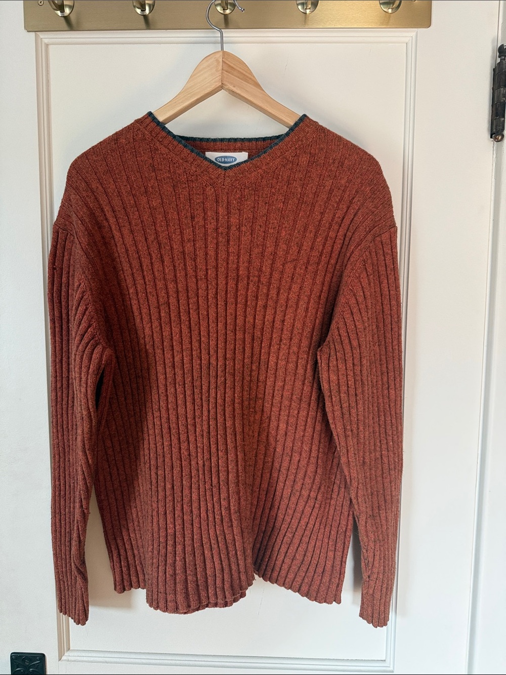 Men’s 90’s Old Navy v-neck sweater